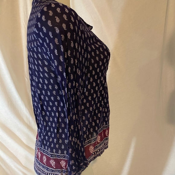 Forever 21 Bohemian Top - Picture 2 of 4